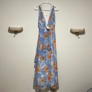 Halter Tie Neck Tropical Print Maxi Dress